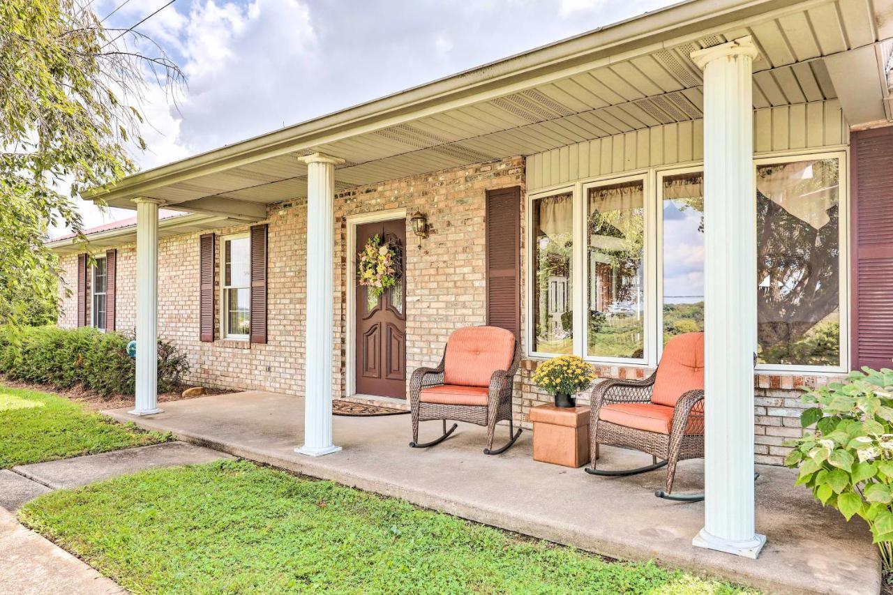 Charming Williamstown Retreat With Private Yard Villa Bagian luar foto